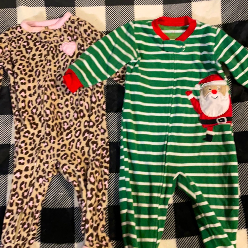 2 Carter’s Baby Footie Onsie Pajamas